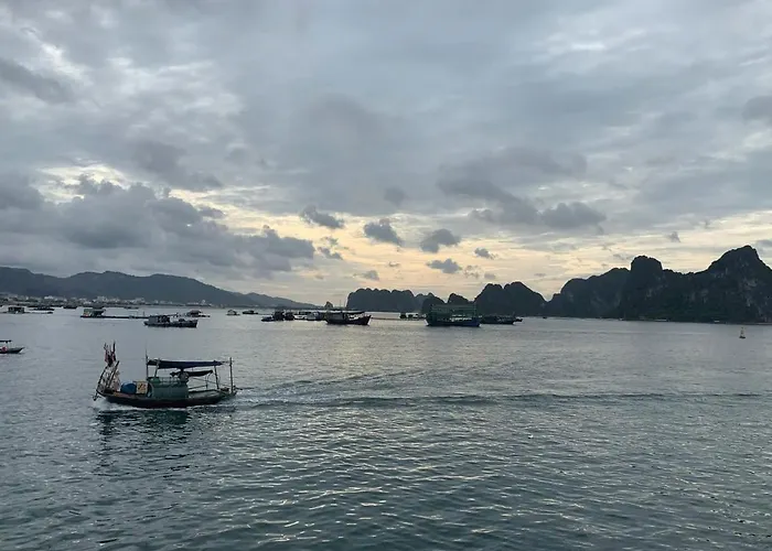 Ha Long Homestay Apartment Hạ Long