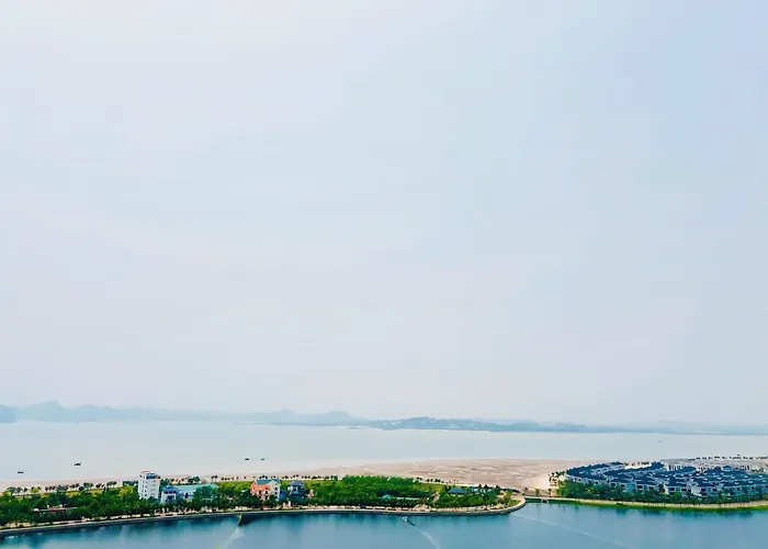 Ha Long Homestay Apartment *